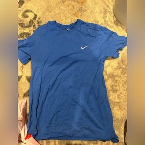 Men’s royal blue cotton Nike shirt